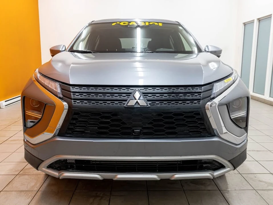 2023 Mitsubishi Eclipse Cross - Image 4 of 19