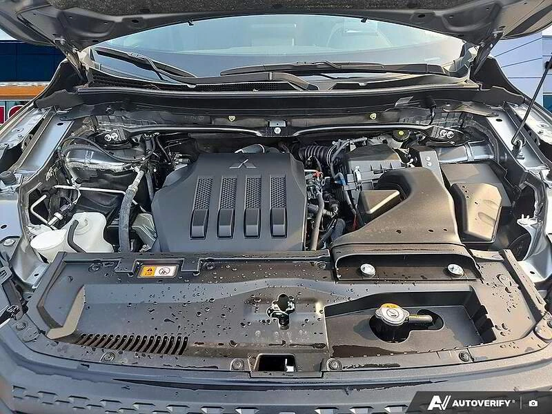 2023 Mitsubishi Eclipse Cross - Image 15 of 16