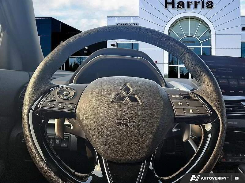 2023 Mitsubishi Eclipse Cross - Image 13 of 16