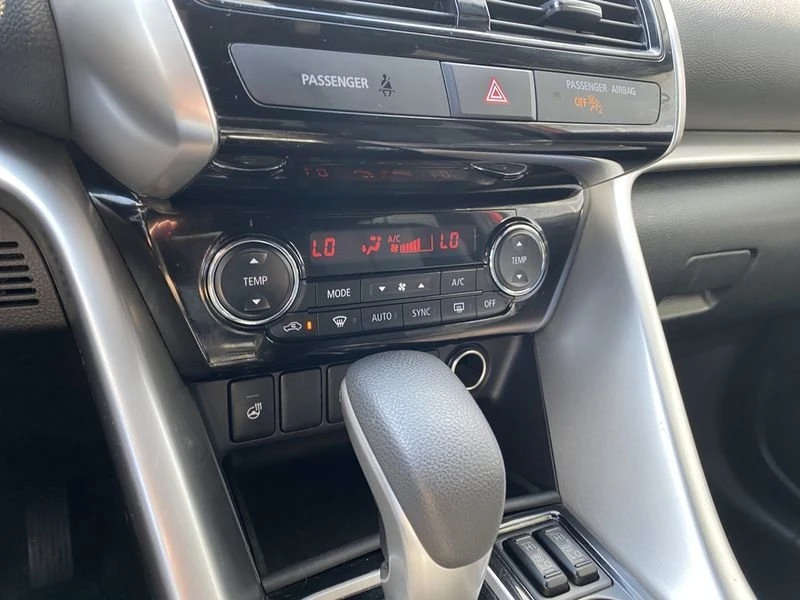 2023 Mitsubishi Eclipse Cross - Image 11 of 15