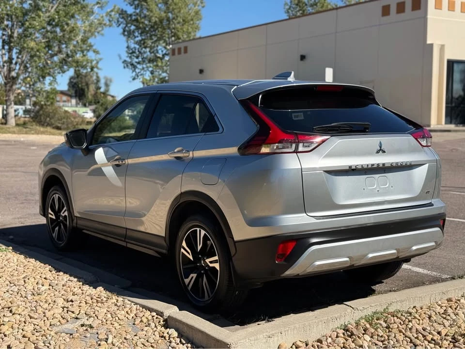 2023 Mitsubishi Eclipse Cross - Image 4 of 17