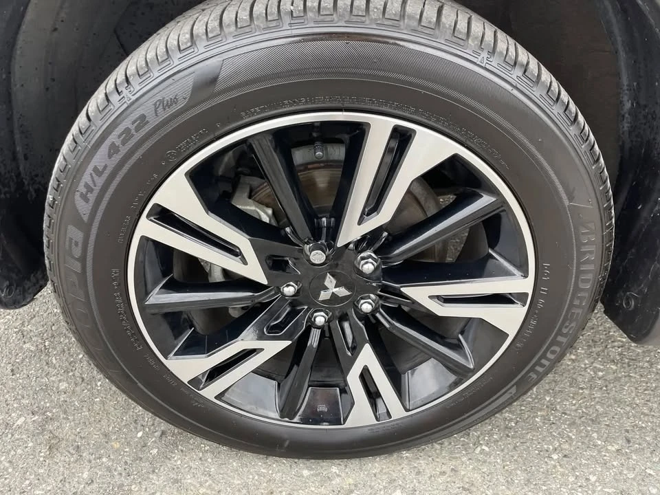 2023 Mitsubishi Eclipse Cross - Image 15 of 15