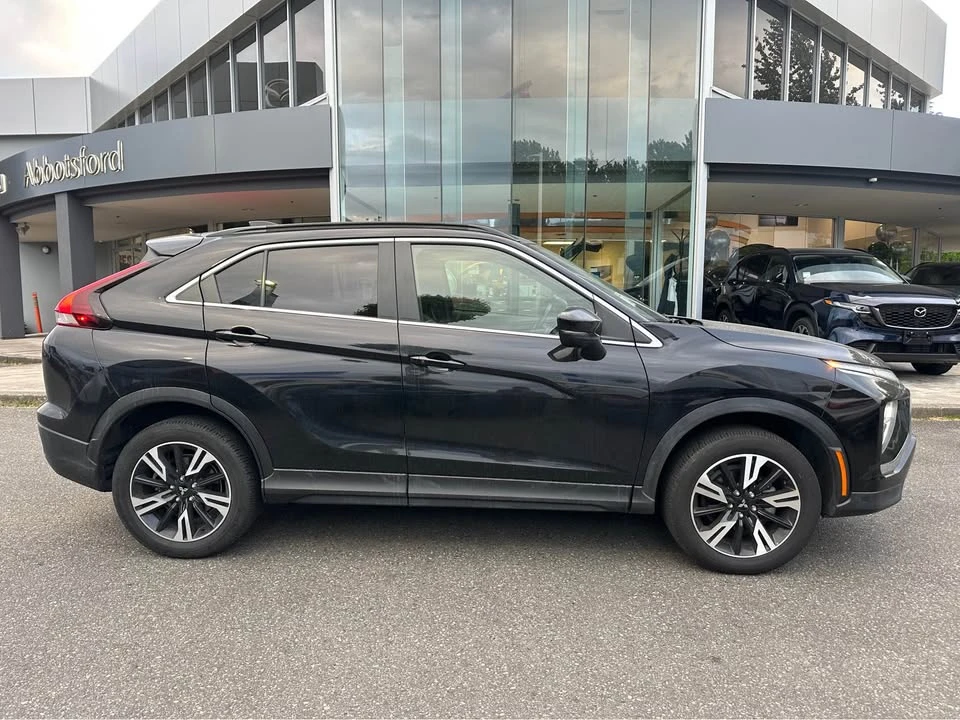 2023 Mitsubishi Eclipse Cross - Image 4 of 12
