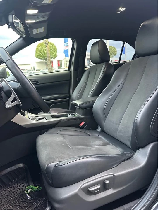 2023 Mitsubishi Eclipse Cross - Image 8 of 12