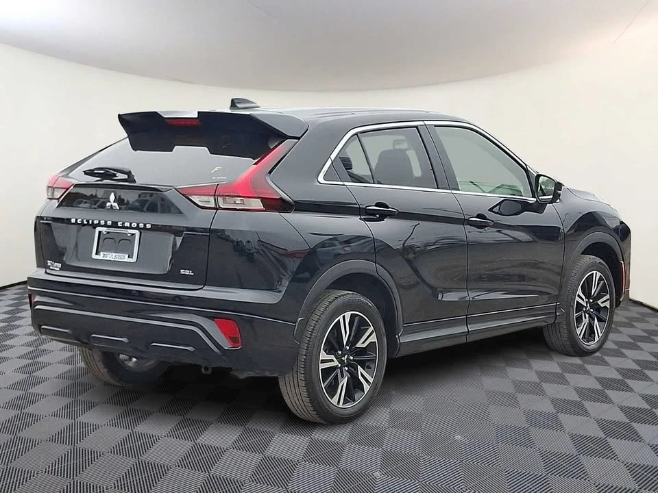 2023 Mitsubishi Eclipse Cross - Image 6 of 15