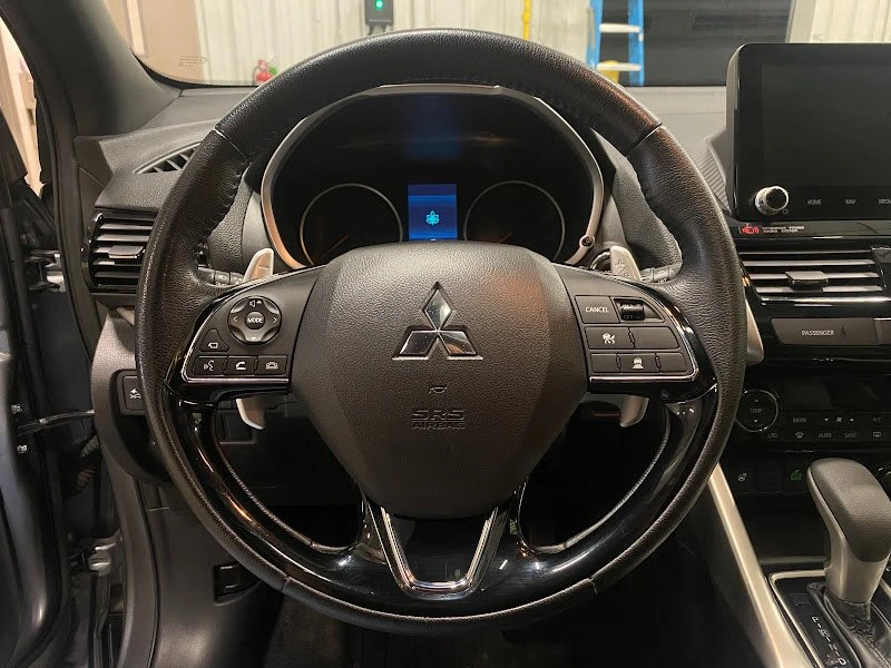 2023 Mitsubishi Eclipse Cross - Image 14 of 19