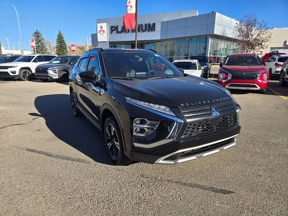 2023 Mitsubishi Eclipse Cross - Image 2 of 20
