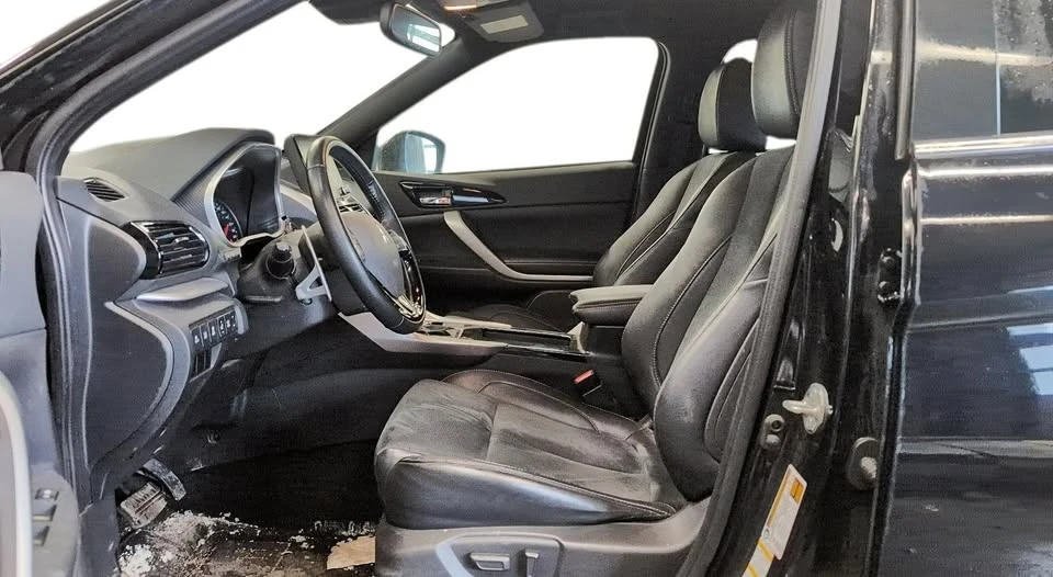 2023 Mitsubishi Eclipse Cross - Image 5 of 6