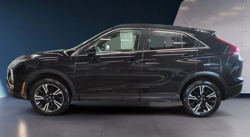 2023 Mitsubishi Eclipse Cross - Image 3 of 6