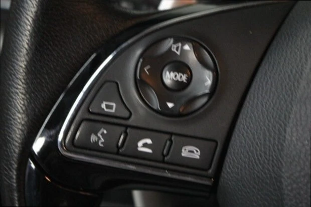 2023 Mitsubishi Eclipse Cross - Image 10 of 19