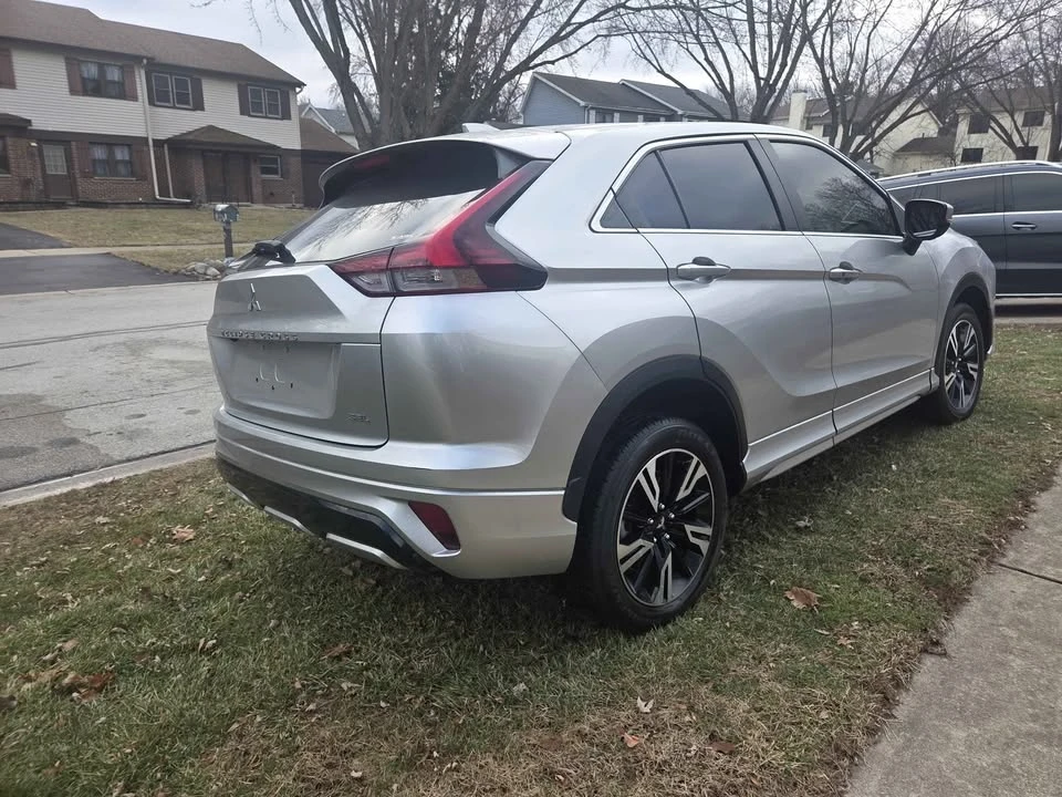2023 Mitsubishi Eclipse Cross - Image 2 of 19