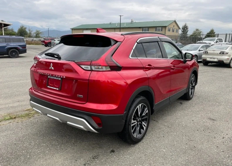 2023 Mitsubishi Eclipse Cross - Image 2 of 6
