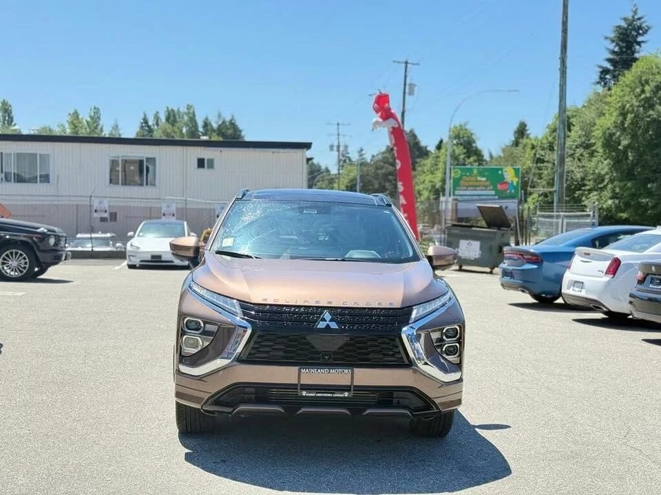 2023 Mitsubishi Eclipse Cross - Image 3 of 15