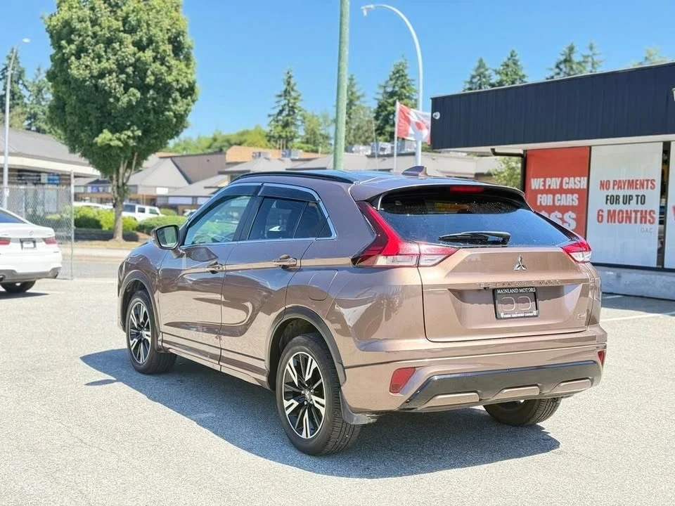 2023 Mitsubishi Eclipse Cross - Image 8 of 15