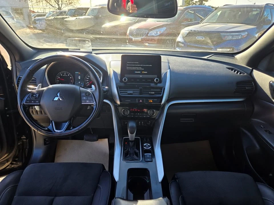 2023 Mitsubishi Eclipse Cross - Image 10 of 20