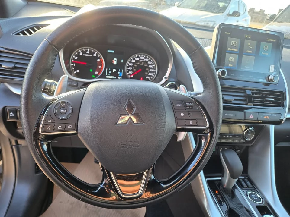 2023 Mitsubishi Eclipse Cross - Image 11 of 20