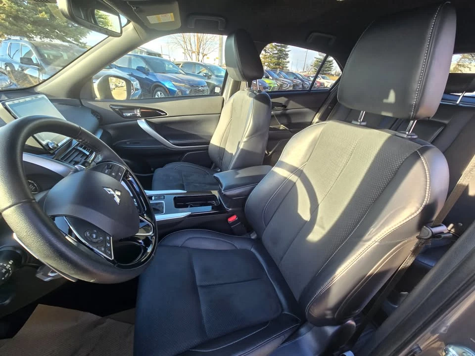 2023 Mitsubishi Eclipse Cross - Image 16 of 20