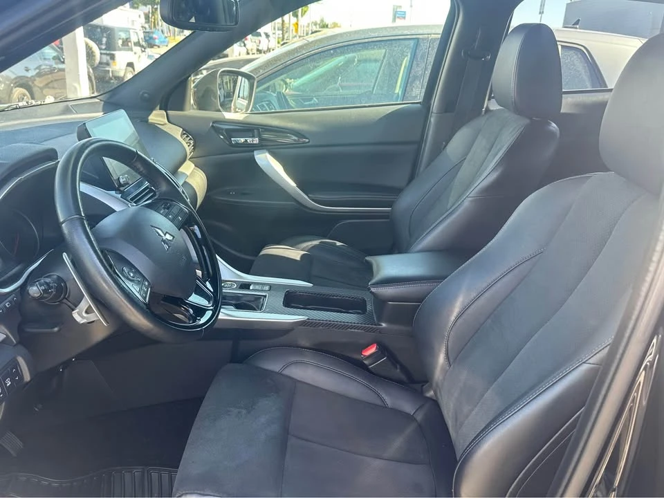 2023 Mitsubishi Eclipse Cross - Image 4 of 6