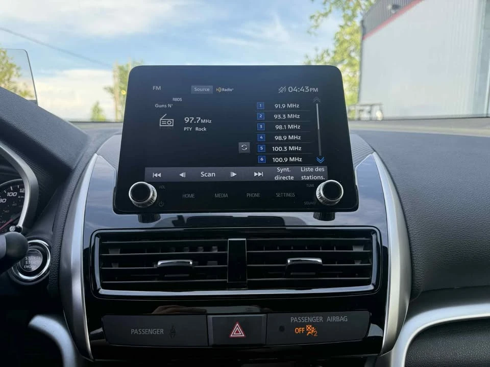 2023 Mitsubishi Eclipse Cross - Image 15 of 20