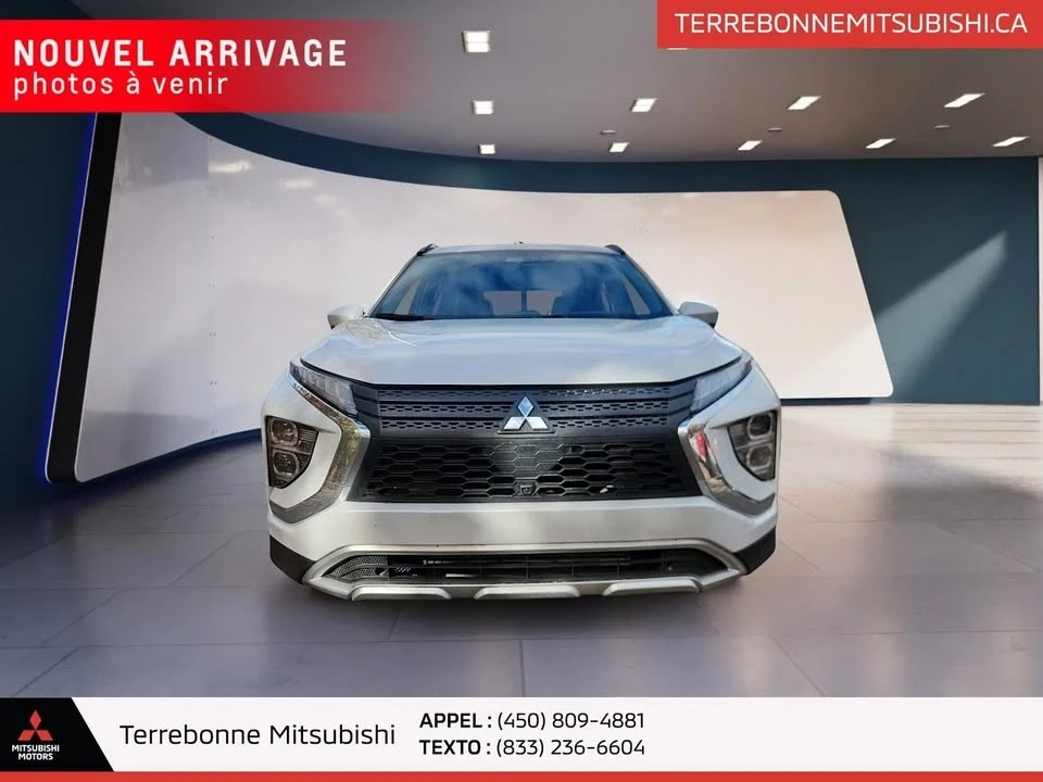 2023 Mitsubishi Eclipse Cross - Image 2 of 12