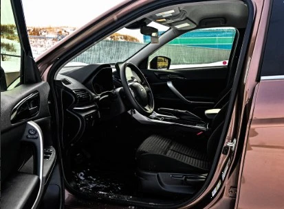 2023 Mitsubishi Eclipse Cross - Image 7 of 9