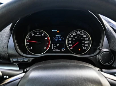 2023 Mitsubishi Eclipse Cross - Image 6 of 9