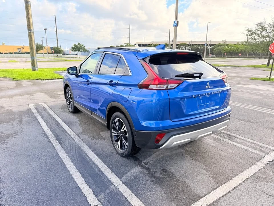 2023 Mitsubishi Eclipse Cross - Image 5 of 10