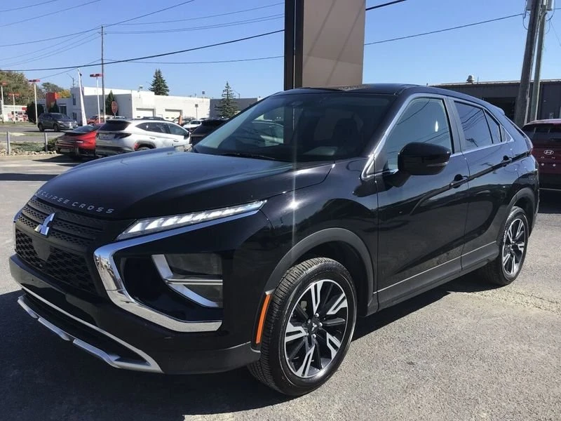 2023 Mitsubishi Eclipse Cross - Image 2 of 20