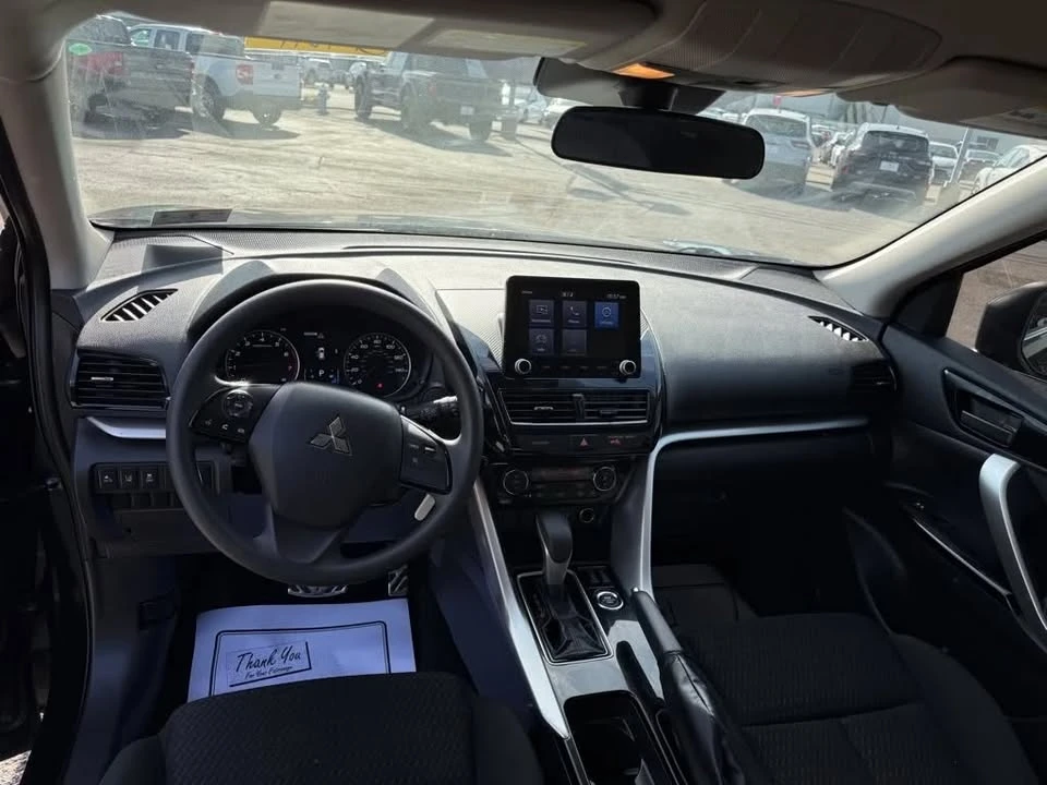 2023 Mitsubishi Eclipse Cross - Image 10 of 16