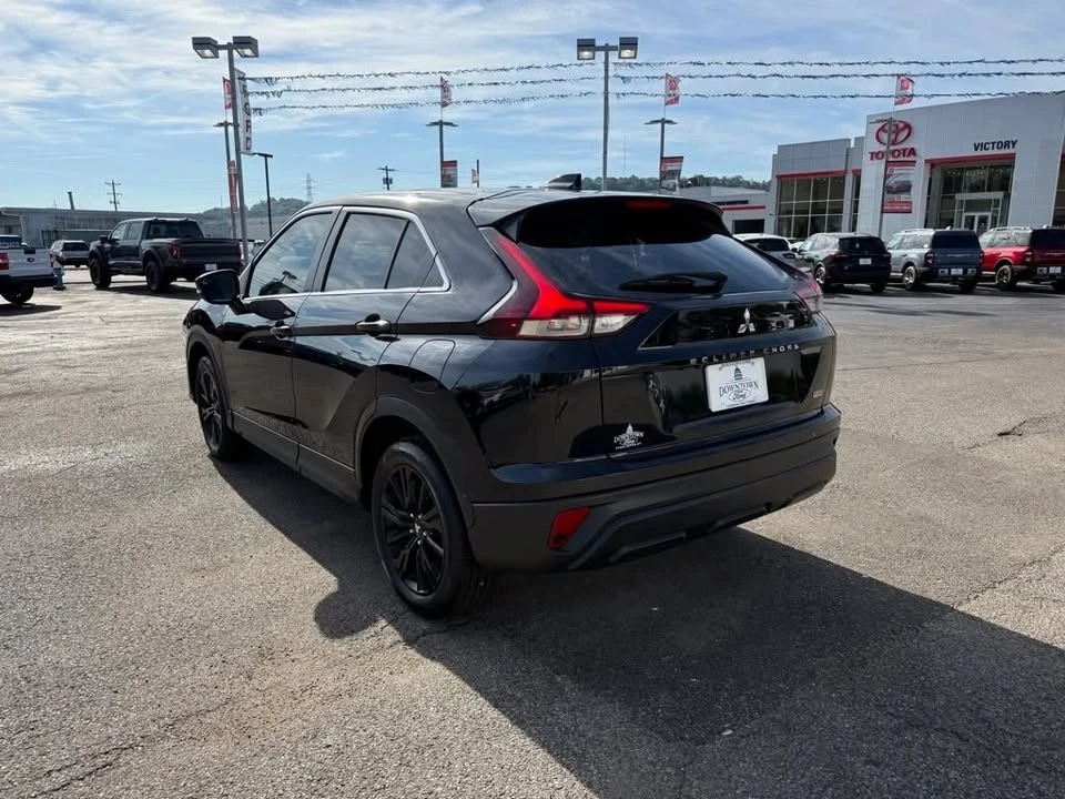 2023 Mitsubishi Eclipse Cross - Image 5 of 16