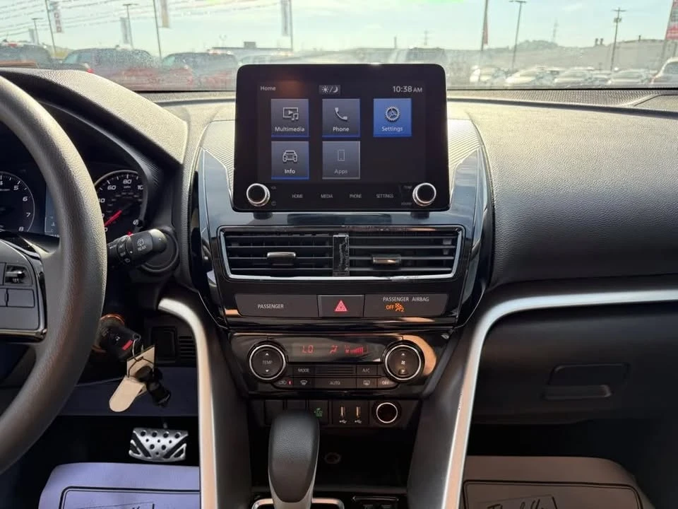 2023 Mitsubishi Eclipse Cross - Image 13 of 16