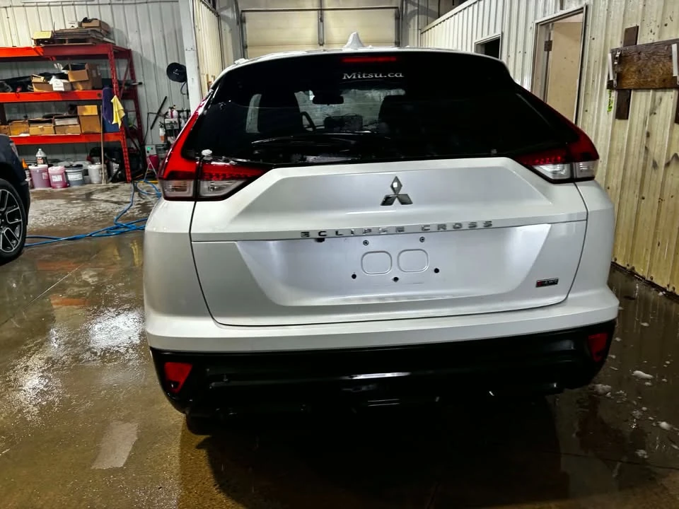 2023 Mitsubishi Eclipse Cross - Image 5 of 13