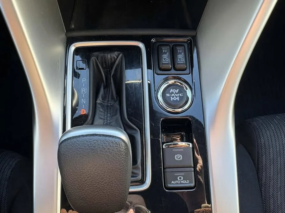 2023 Mitsubishi Eclipse Cross - Image 13 of 16