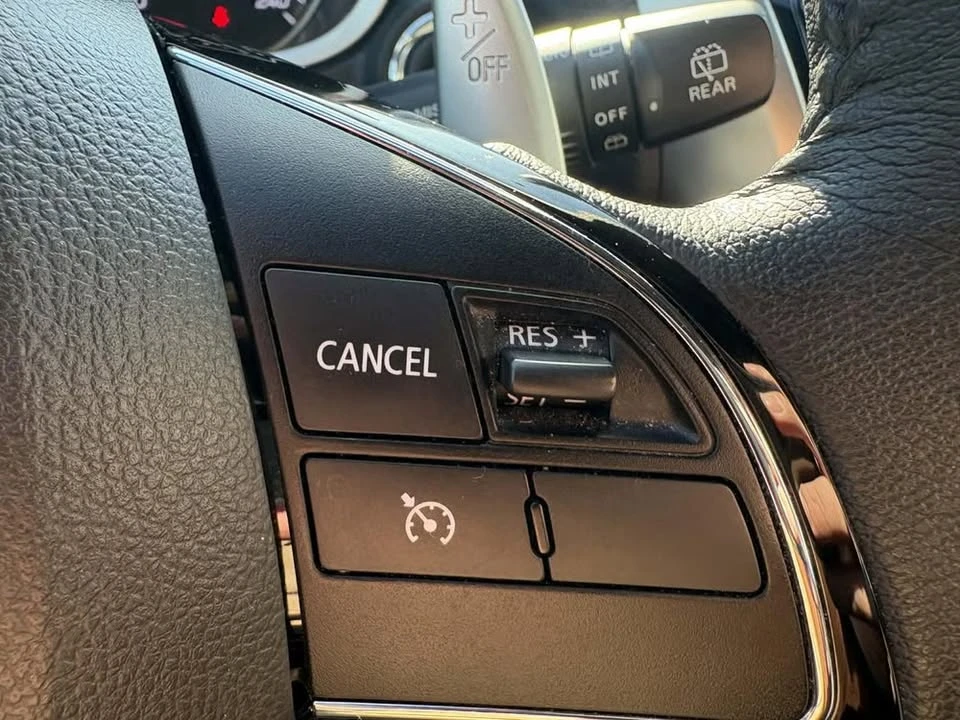 2023 Mitsubishi Eclipse Cross - Image 9 of 16