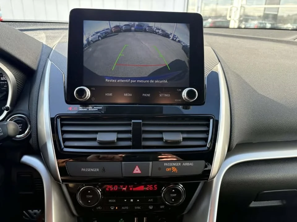 2023 Mitsubishi Eclipse Cross - Image 11 of 16