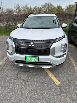 2023 Mitsubishi Outlander