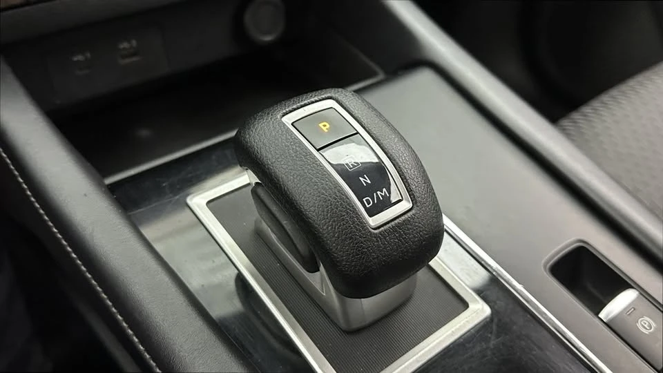 2023 Mitsubishi Outlander - Image 12 of 18