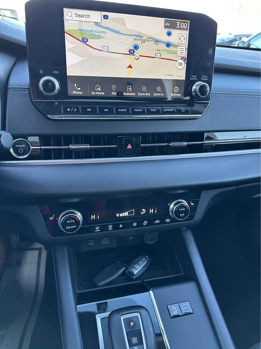 2023 Mitsubishi Outlander - Image 15 of 17