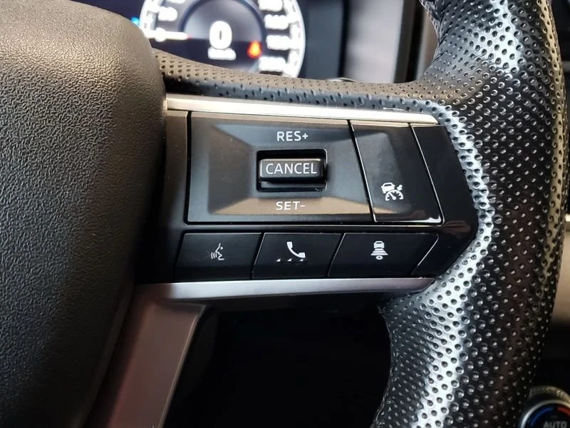2023 Mitsubishi Outlander - Image 13 of 19