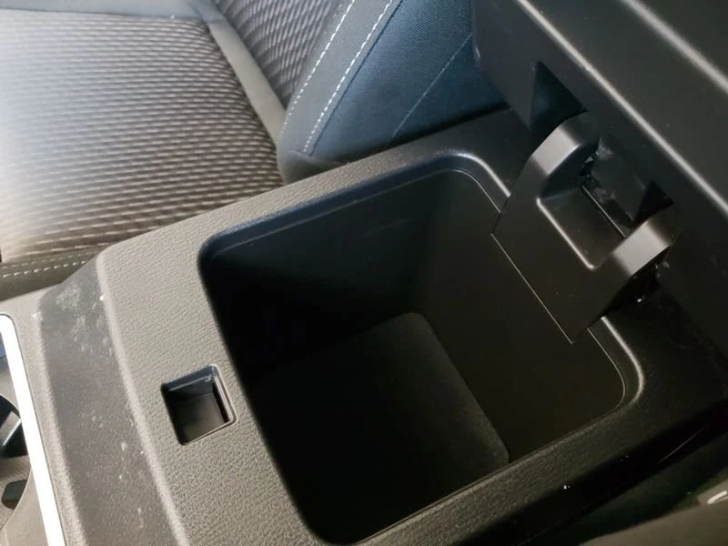 2023 Mitsubishi Outlander - Image 17 of 19