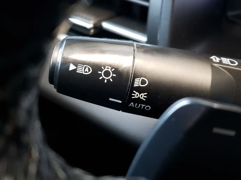 2023 Mitsubishi Outlander - Image 12 of 19