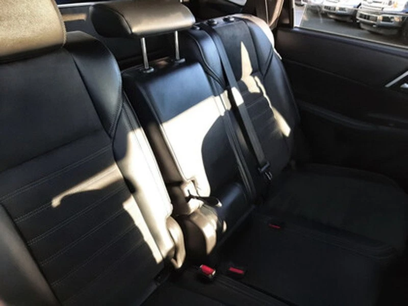 2023 Mitsubishi Outlander - Image 19 of 20