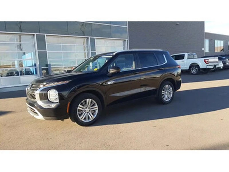 2023 Mitsubishi Outlander - Image 6 of 20