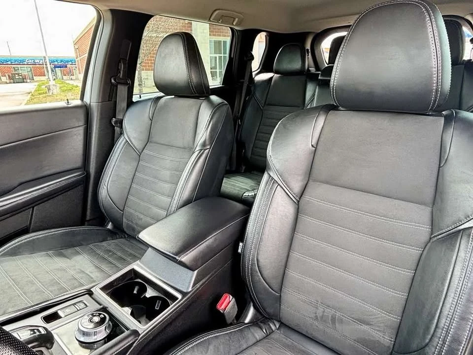 2023 Mitsubishi Outlander - Image 15 of 18