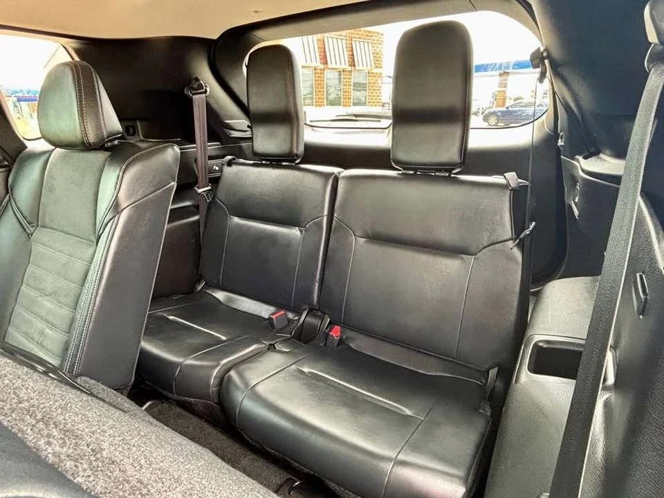 2023 Mitsubishi Outlander - Image 10 of 18