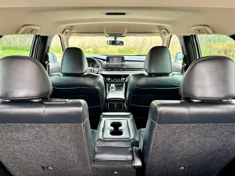 2023 Mitsubishi Outlander - Image 2 of 20