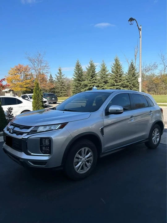 2023 Mitsubishi RVR - Image 2 of 9