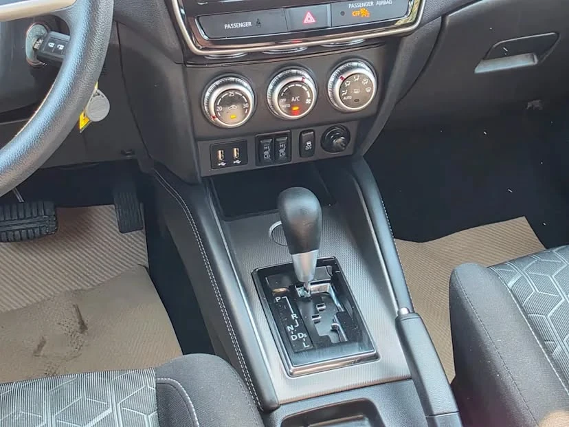 2023 Mitsubishi RVR - Image 8 of 11