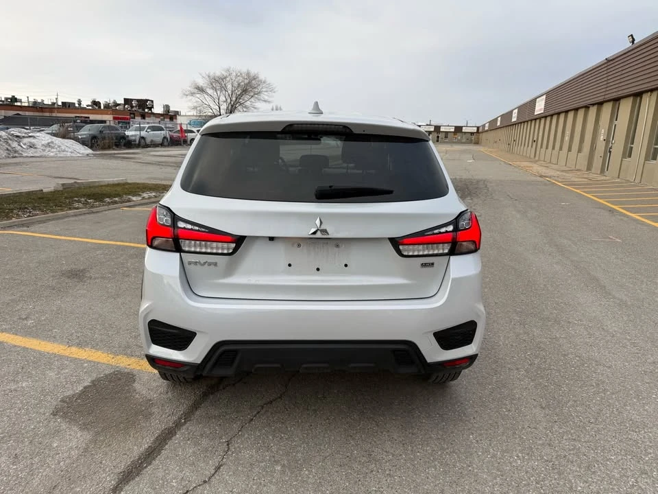 2023 Mitsubishi RVR - Image 3 of 15