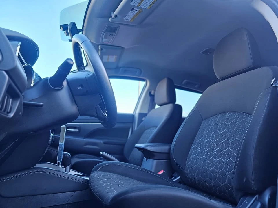 2023 Mitsubishi Eclipse Cross - Image 13 of 20
